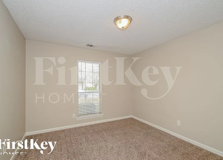 125 Cedar Bend Dr — Photo 13