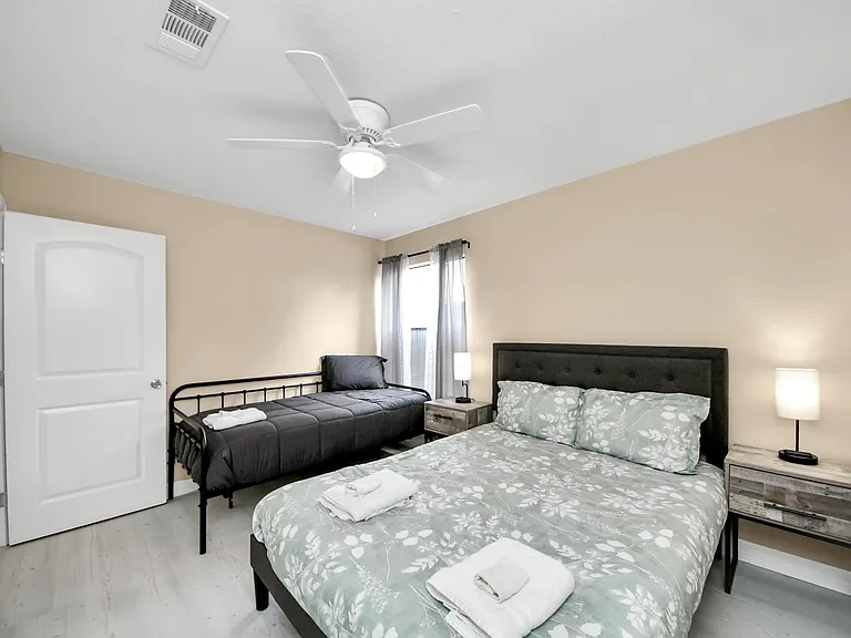 12334 Misty Laurel Dr — Photo 33