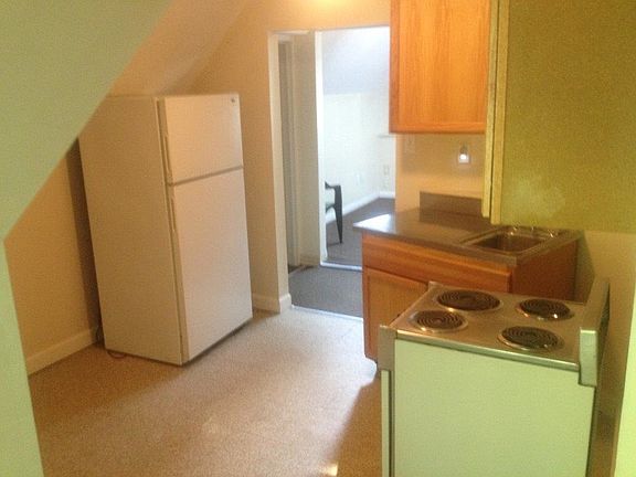 5th image of 328 Purcell Ave #3rd