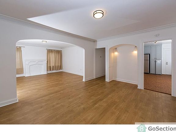 2nd image of 603 W 77th St