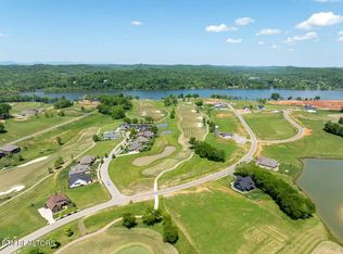 203 Flip Flop Way, Loudon, TN 37774