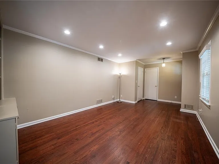 1501 Diamond Head Dr — Photo 8