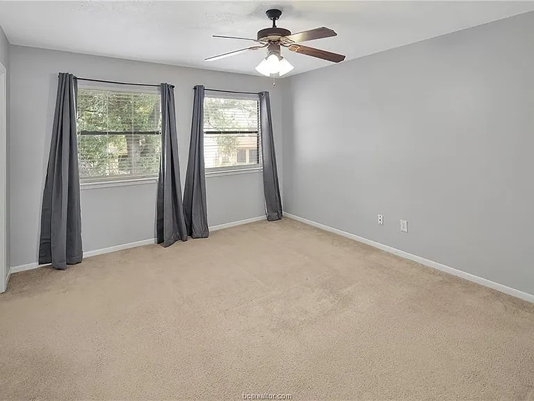 2807 Wildflower Dr #21 — Photo 8