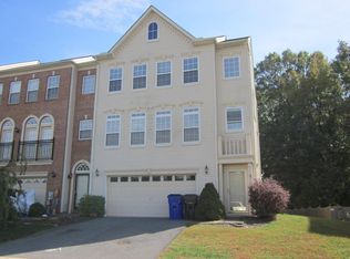 9 Sycamore Ln, Bear, DE 19701