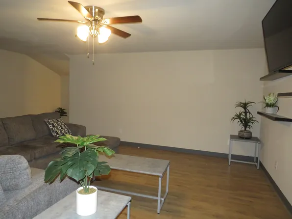 12069 Joyce Ln, Roanoke, TX 76262