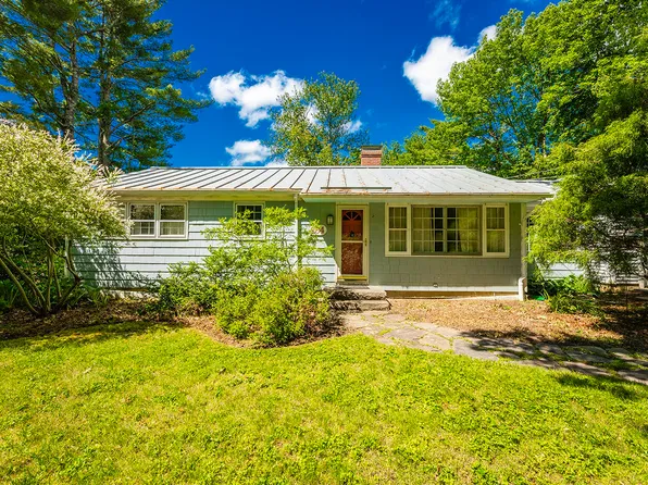 184 Mountain Street, Camden, ME 04843