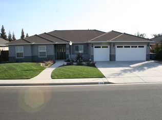 288 Old Line Ave, Exeter, CA 93221