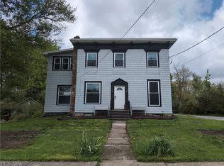 8217 Park Ave, Garrettsville, OH 44231