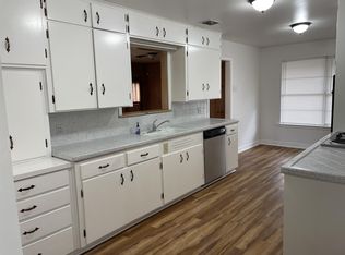 505 Santa Monica Pl, Corpus Christi, TX 78411