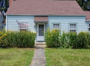 34 Fairchild Dr, Bethel, CT 06801