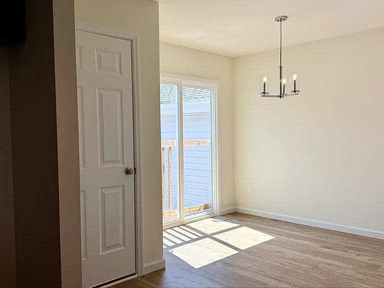 310 Fall Harvest Pkwy — Photo 9