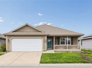524 S Saturn Dr, Raymore, MO 64083