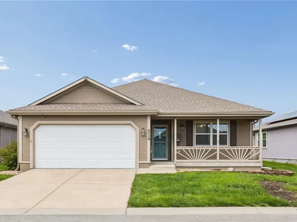 524 S Saturn Dr, Raymore, MO 64083