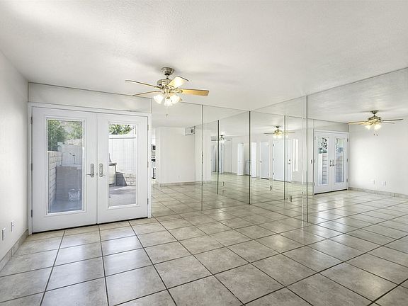 5th image of 1230 Sunflower Cir S