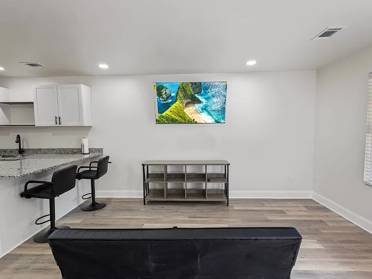 411 Boulevard St #3B — Photo 7