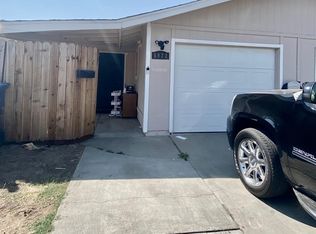5922 Clover Manor Way, Sacramento, CA
