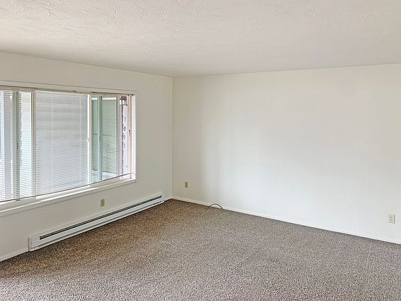 5th image of 1091-1097 Ring St NE #1091