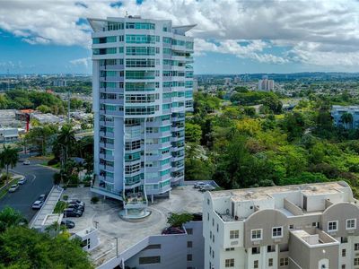 14 Carr 833 #1701-1702, Guaynabo, PR, 00969
