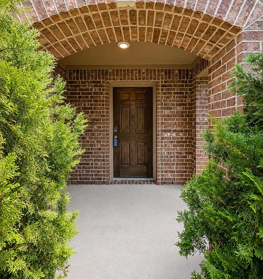 3 bed, 2.5 bath, 2224 sqft, $2,000 — Photo 4