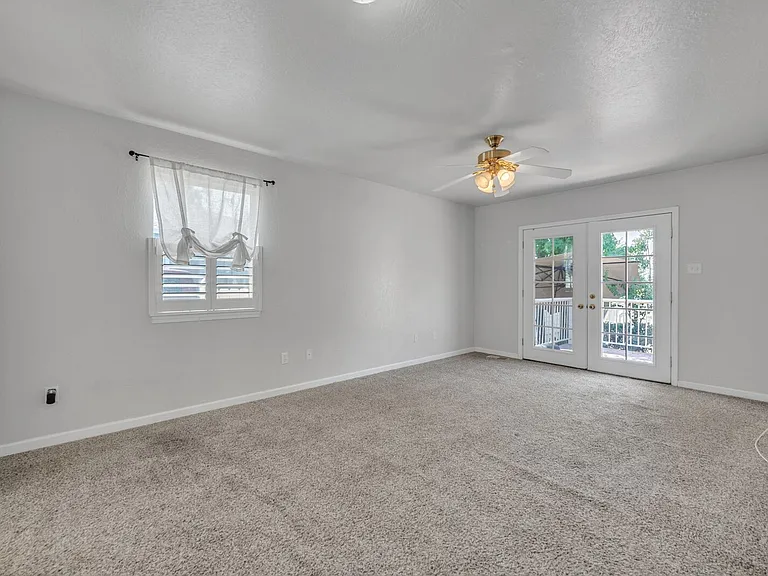 612 Orange Grove Way — Photo 10
