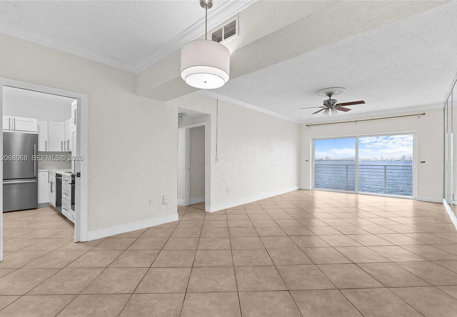 Treasure Bay Club Condo — Photo 2