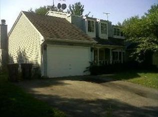 1269 Maroon Dr, Elgin, IL 60120