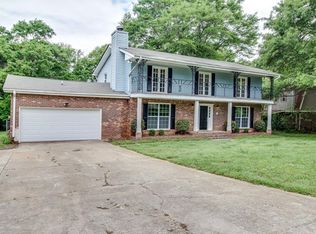 5757 Rally Ct, Rex, GA 30273