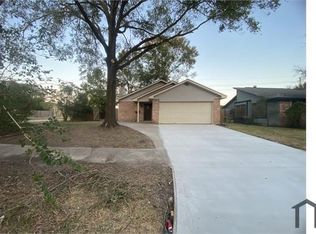 20038 Bambiwoods Dr, Humble, TX 77346
