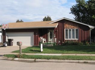 1434 W Dakota St, Fremont, NE 68025