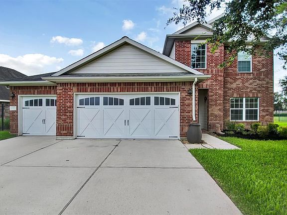 2nd image of 26011 N Lakefair Dr