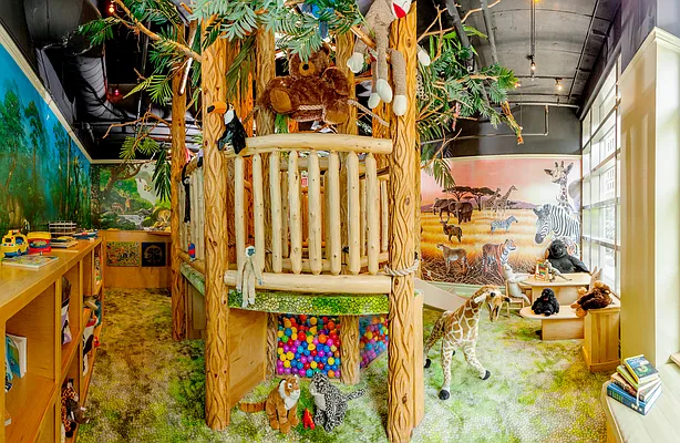 Rented by Compass | media 35