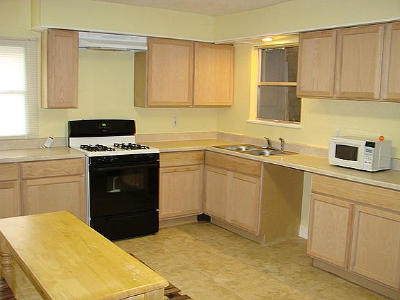 UPDATED KITCHEN CABINETS