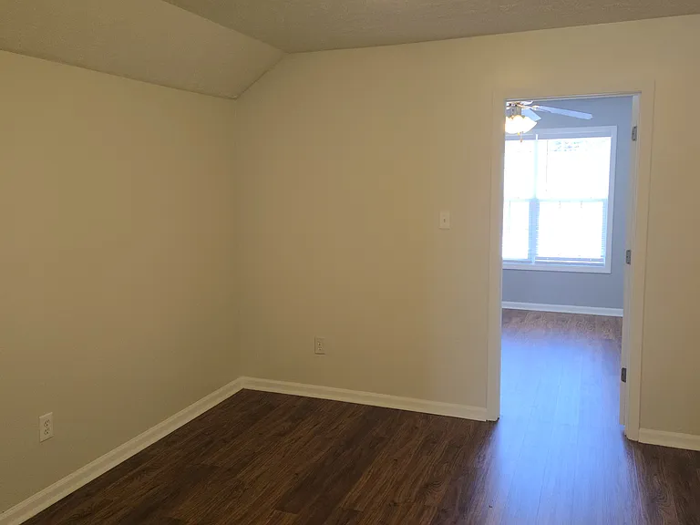 196 Sandspur Ct — Photo 47