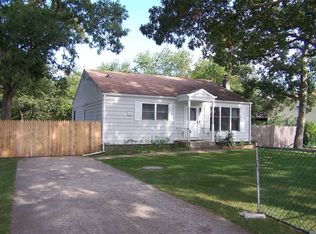 1057 Ferndale Blvd, Central Islip, NY 11722