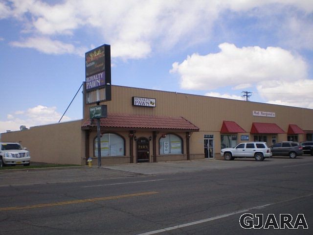 2nd image of 801 N 1st St