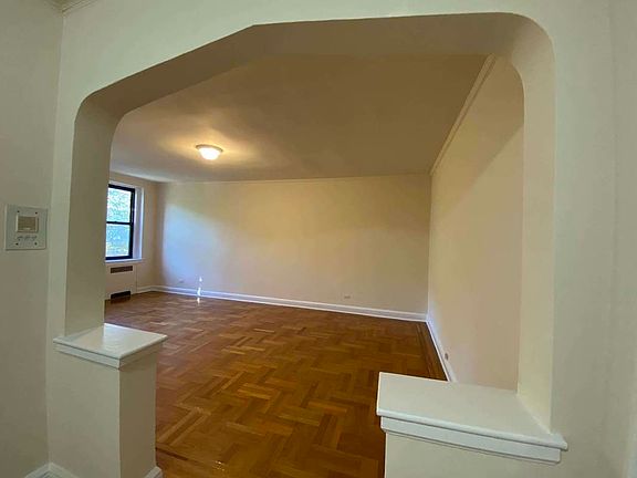 3rd image of 83-15 Lefferts Blvd #C3
