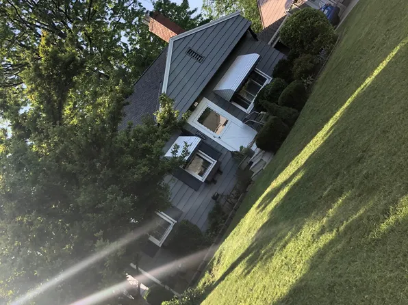 29609 Sylvan Dr, Eastlake, OH 44095