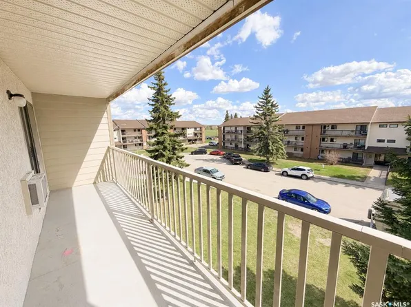 UNIT 301-203A Tait PLACE, Saskatoon, SK S7H 5L7