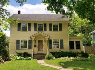 447 Englewood Ct, Fort Wayne, IN 46807