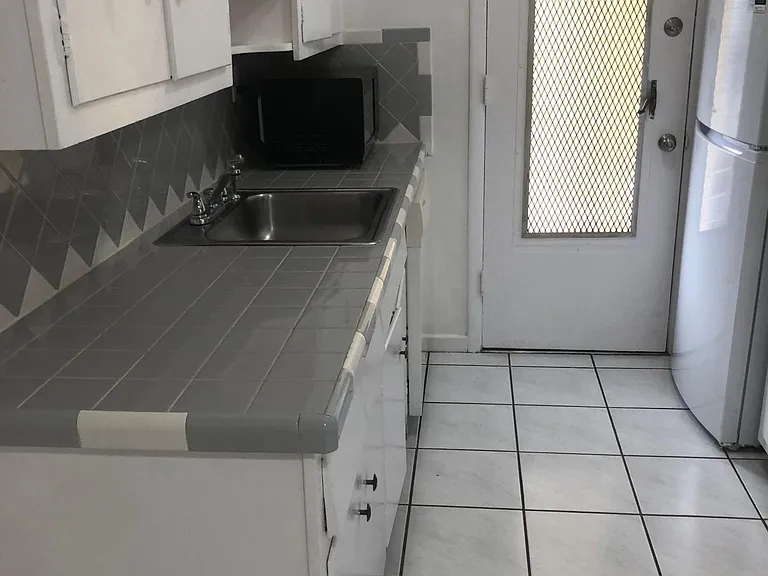 1256 S Alhambra Cir #1 — Photo 10