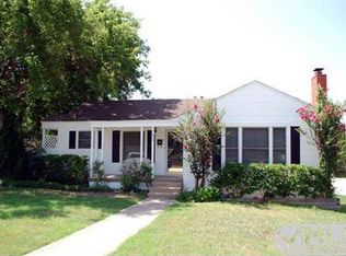 3833 Dexter Ave, Fort Worth, TX 76107