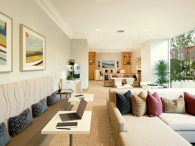 Ground floor resident lounge and business center