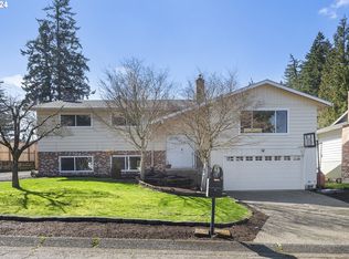 7475 Cason Cir, Gladstone, OR 97027