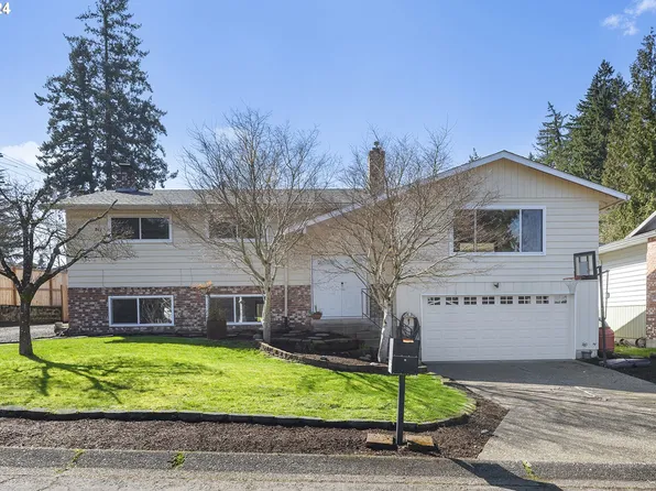 7475 Cason Cir, Gladstone, OR 97027