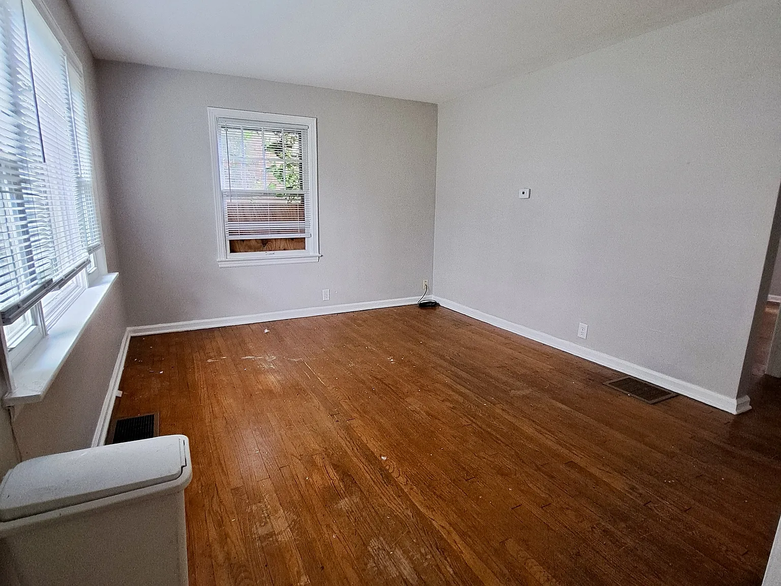 2354 Emerson Avenue - 1-lower — Photo 1