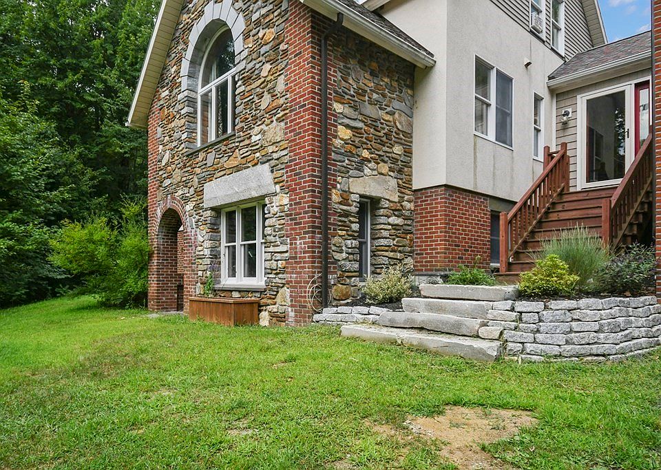 141 Worcester Rd, New Braintree, MA 01531 Zillow