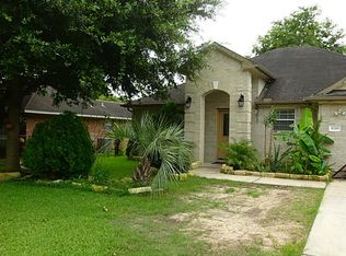 8318 Botany Ln, Houston, TX 77075