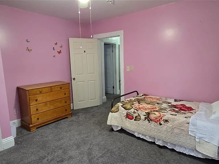 30 Flanders St — Photo 23