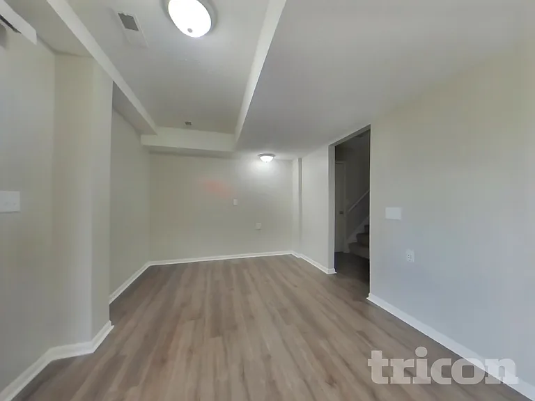 8835 NE 73rd Ct — Photo 16