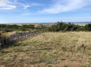 88240 Pond St, Florence, OR 97439